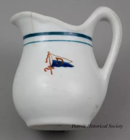 Pitcher, Cream