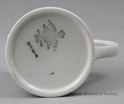 Pitcher, Cream