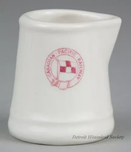 Pitcher, Cream