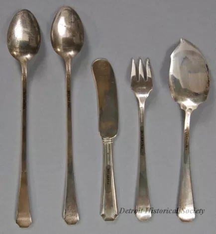 Set, Tableware