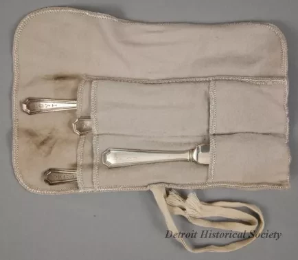 Set, Tableware