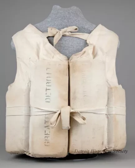 Jacket, Life