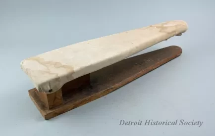 Board, Sleeve