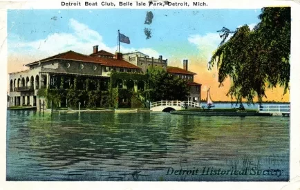 Postcard - Detroit Boat Club, Belle Isle Park, Detroit, Mich.