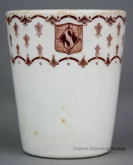 Cup