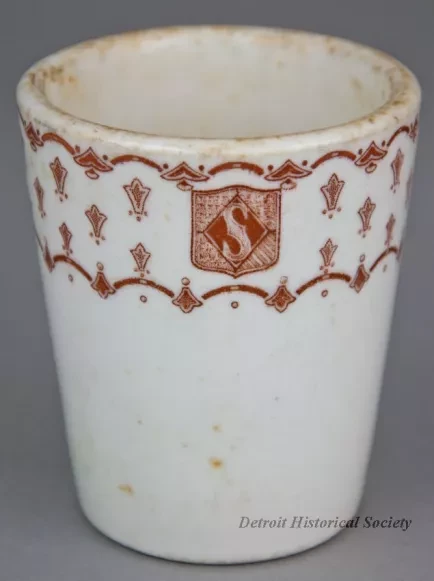 Cup