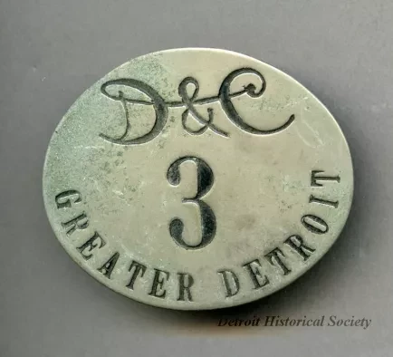 Badge, Identification