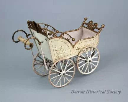 Carriage, Doll