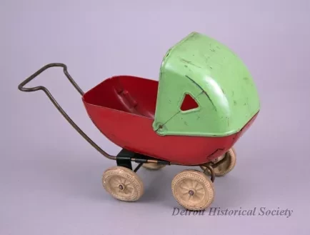 Carriage, Doll
