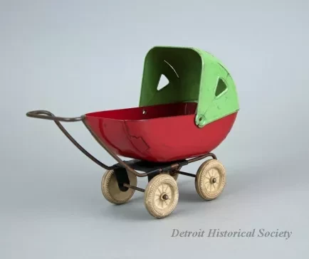 Carriage, Doll