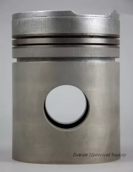 Piston