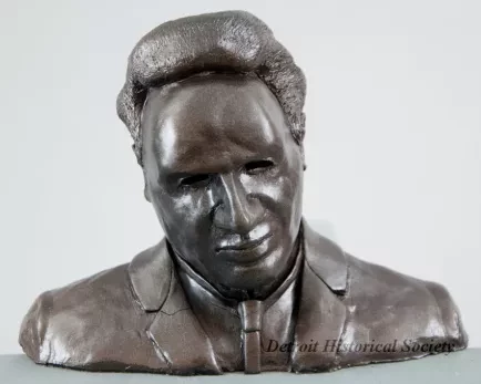 Bust