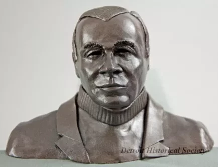 Bust