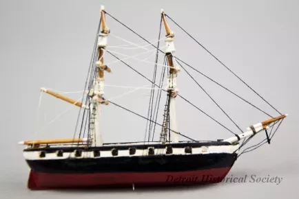 Model - USS LAWRENCE