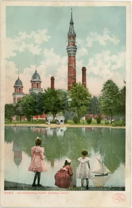 Postcard - Waterworks Park, Detroit, Mich.