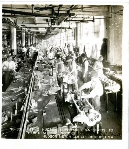 Stereograph - Fitting Hudson Super-Six Crankshafts to Their Respective Motors, Hudson Motor Car Co, Detroit, USA