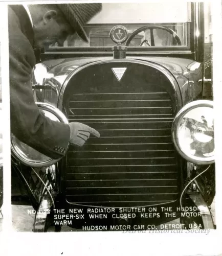 Stereograph - The New Radiator Shutter On The Hudson Super-Six When Closed Keeps The Motor Warm, Hudson Motor Car Co, Detroit, USA