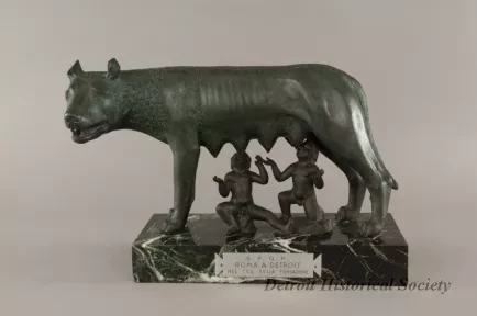 Statue