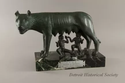 Statue
