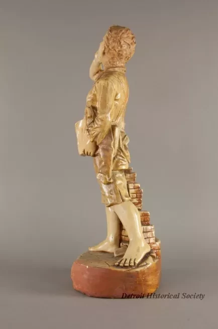 Statue
