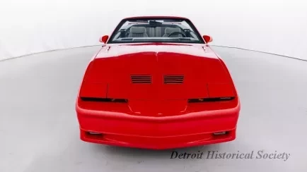Automobile
