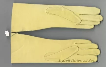 Glove