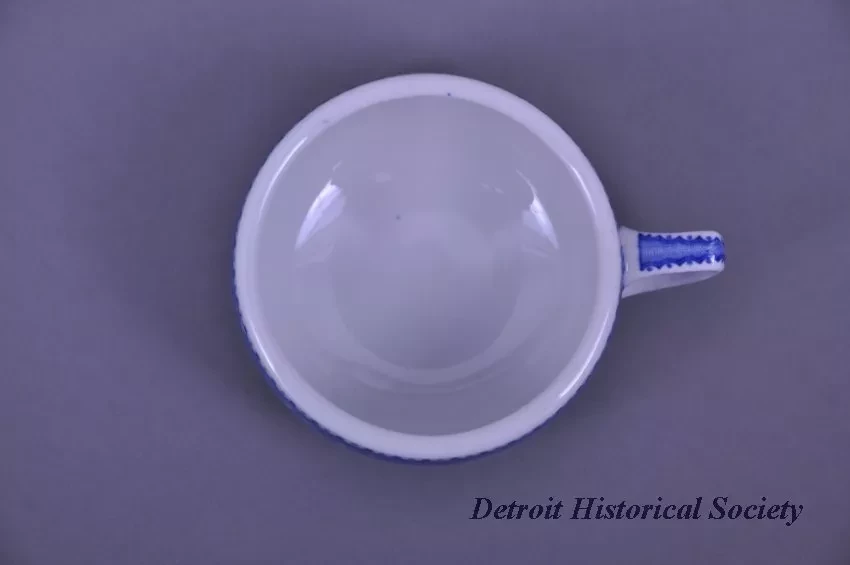 Cup