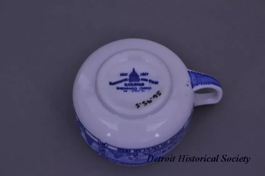 Cup