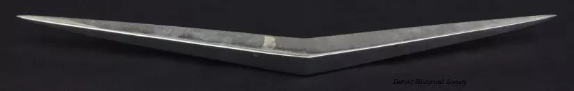 Emblem, Automotive