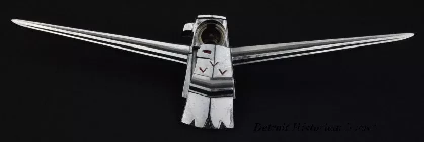 Emblem, Automotive