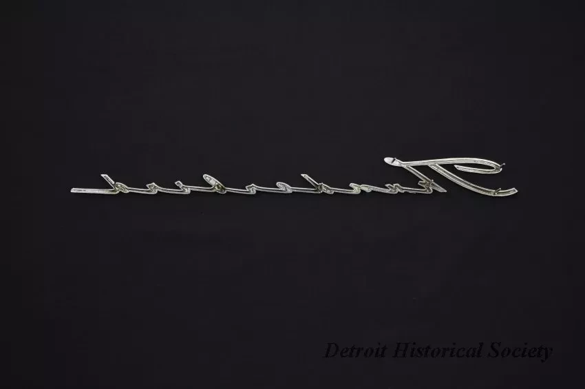 Emblem, Automotive