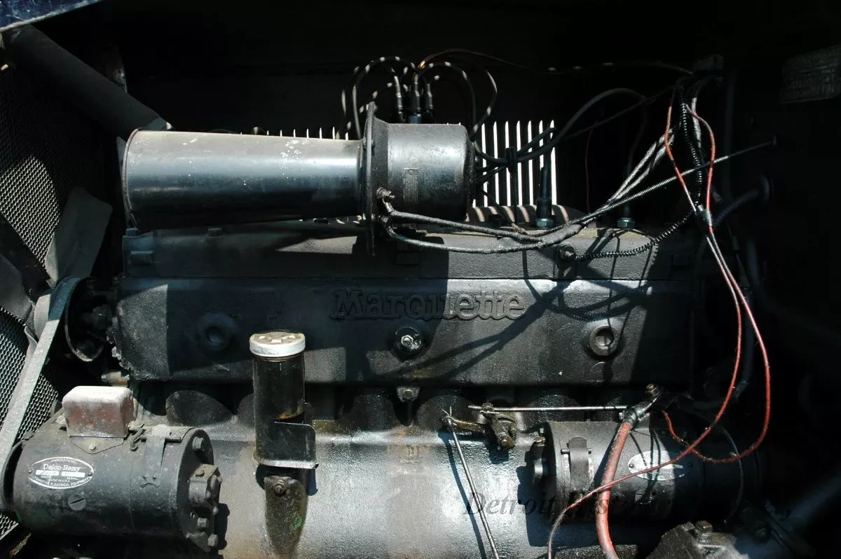 Automobile