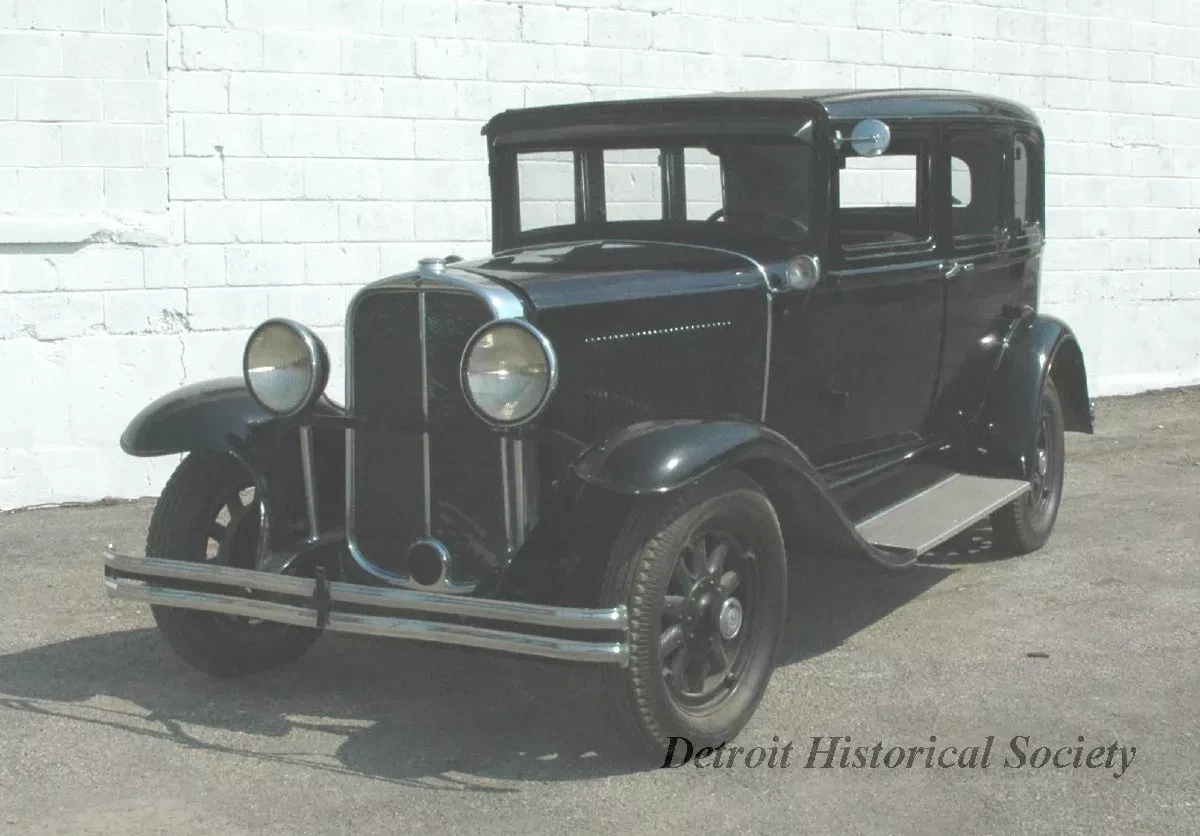 Automobile