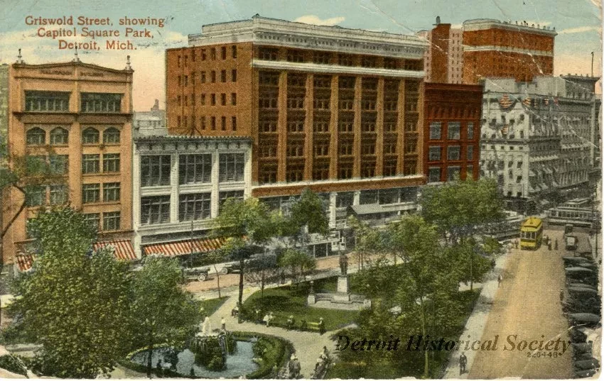 Postcard - Griswold St. showing Capitol Square Park, Detroit, Mich.
