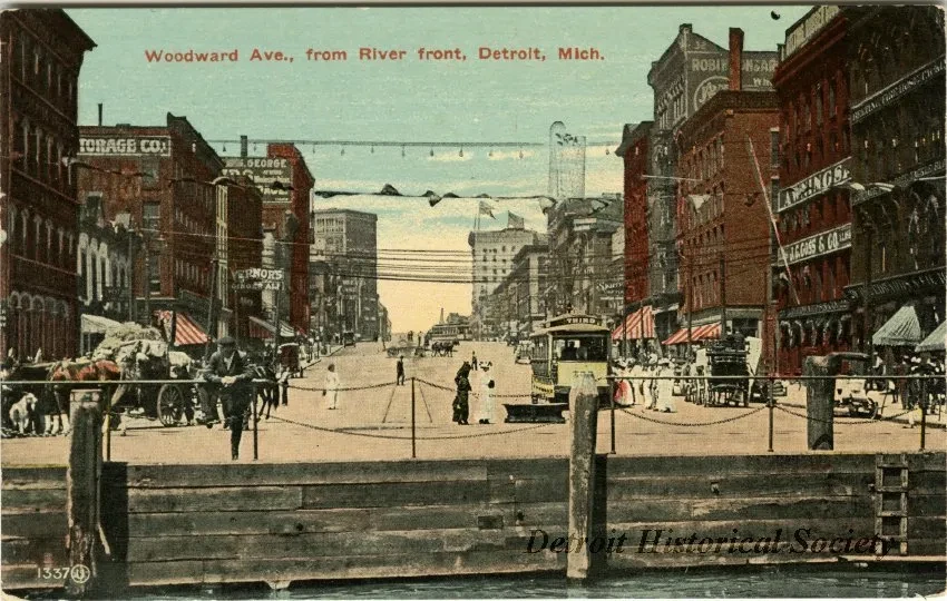 Postcard - Woodward Ave. from the River front, Detroit, Mich.