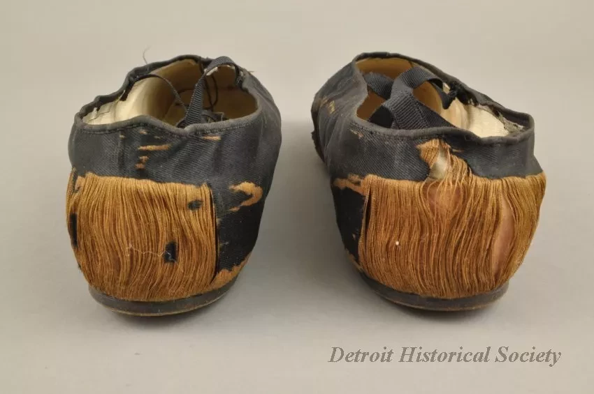 Shoe - Back