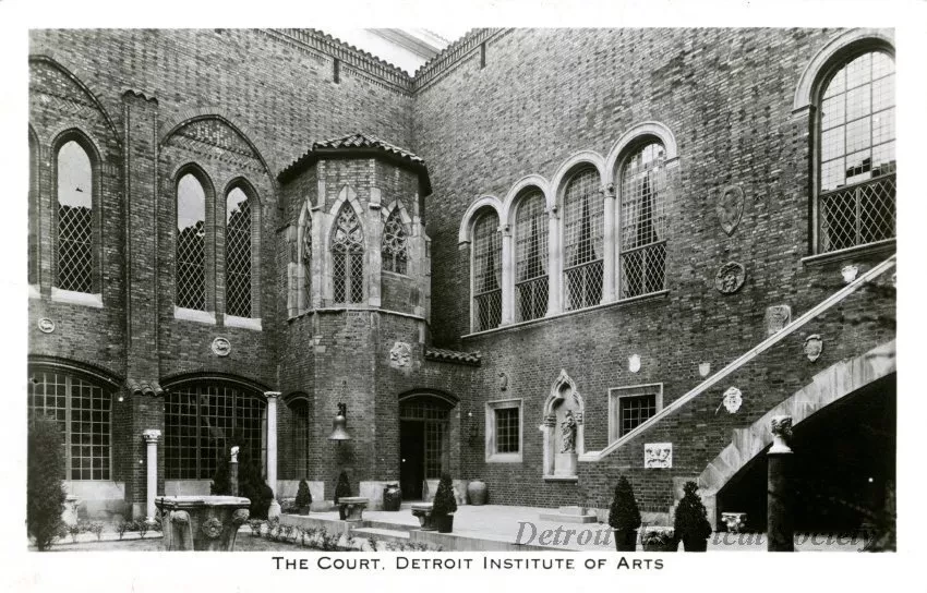 Postcard - The Court, Detroit Institute of Arts