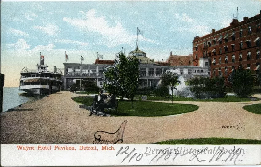 Postcard - Wayne Hotel Pavilion, Detroit, Mich.