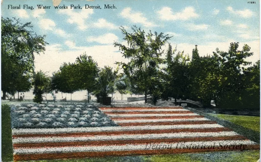 Postcard - Floral Flag, Water Works Park, Detroit, Mich.