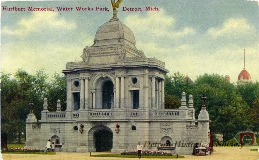 Postcard - Hurlbut Memorial, Water Works Park, Detroit, Mich.