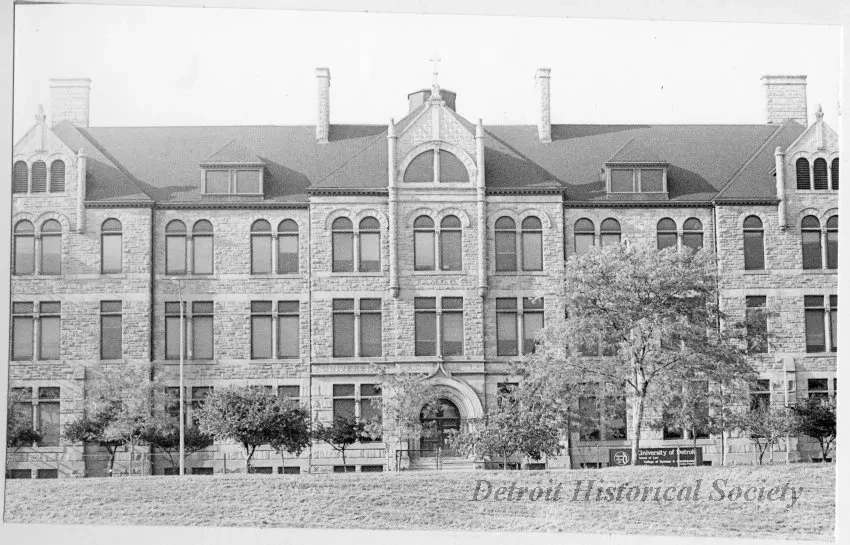 Print, Photographic - University of Detroit Law School