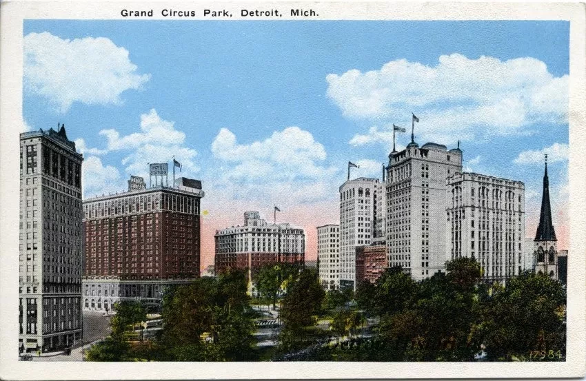 Postcard - Grand Circus Park, Detroit, Mich.