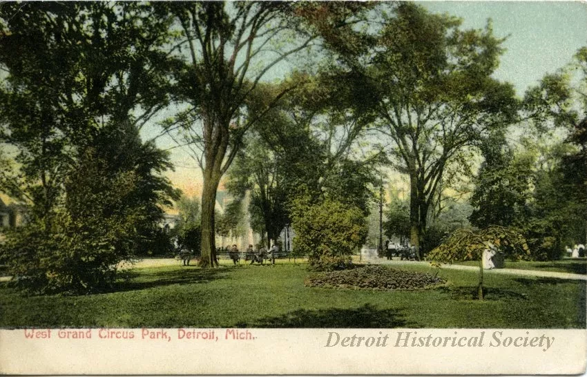 Postcard - West Grand Circus Park, Detroit, Mich.