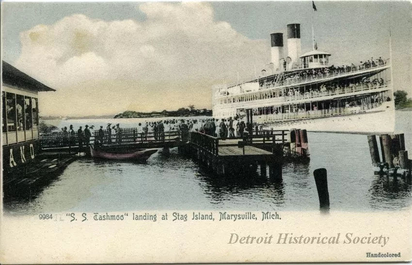 Postcard - "S. S. Tashmoo" Landing at Stag Island, Marysville, Mich.