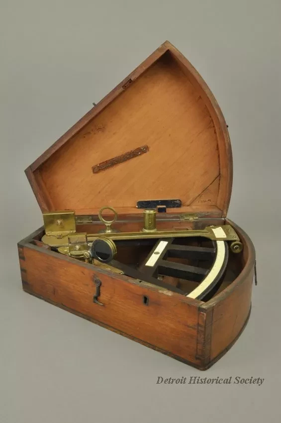 Sextant
