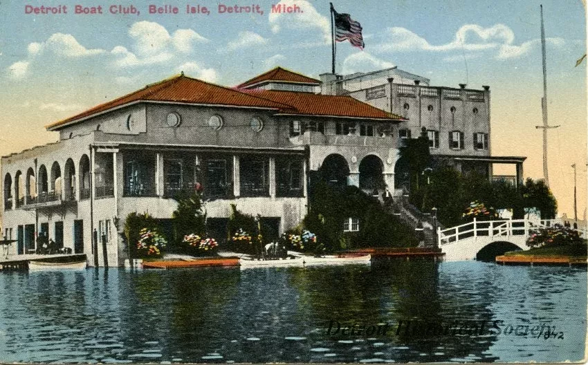 Postcard - Detroit Boat Club, Belle Isle, Detroit, Mich.