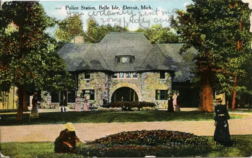 Postcard - Police Station, Belle Isle, Detroit, Mich.