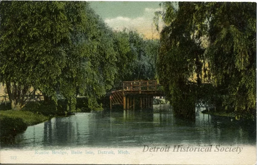 Postcard - Rustic Bridge, Belle Isle, Detroit, Mich.