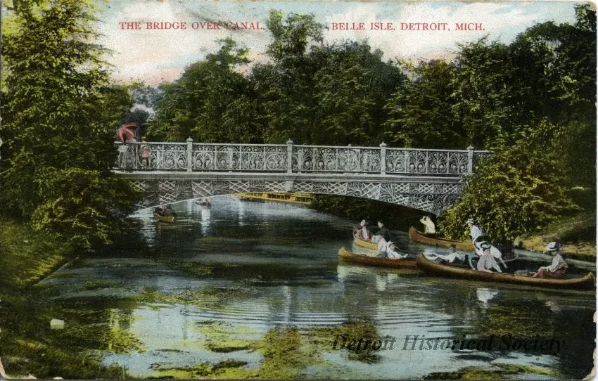 Postcard - The Bridge Over Canal, Belle Isle, Detroit, Mich.