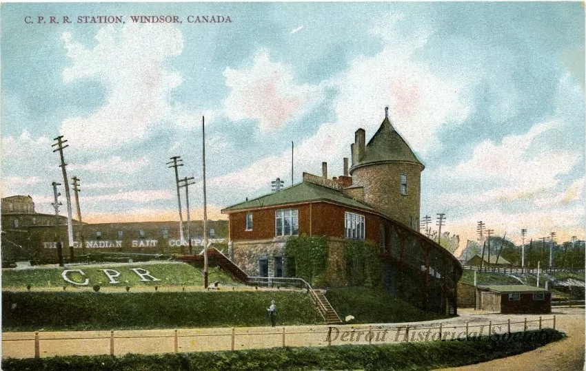 Postcard - C.P.R.R. Station, Windsor, Canada.